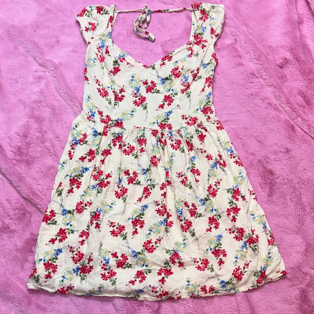 Hollister Cream and Pink Floral Mini Dress